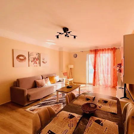 Elko & Apartment Golem (Tirana)