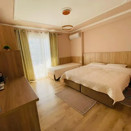 Elko Apartments & Rooms 아파트