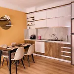 Elko Apartments&Rooms Golem (Tirana)