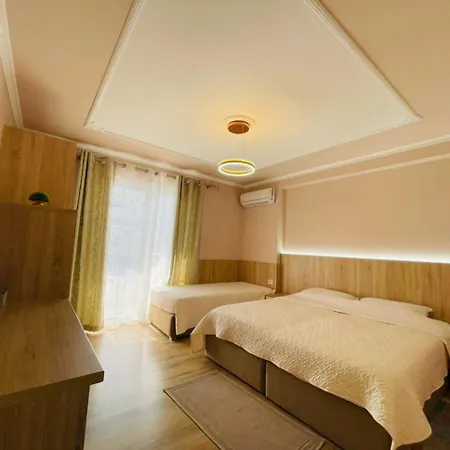Elko & Apartman *